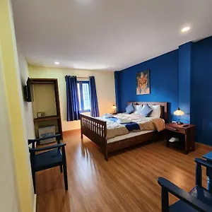 Maison Zen Aphay Hotel