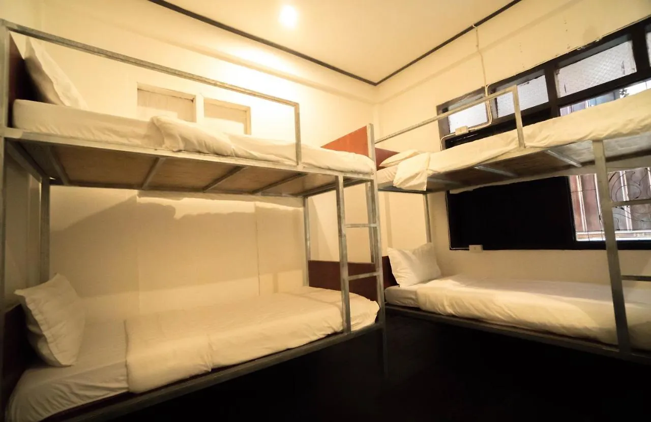 Y Not Laos Hostel Luang Prabang
